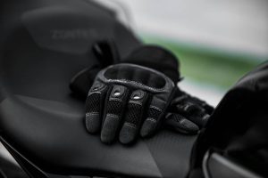 choisir la taille de ses gants moto