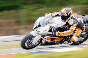 moto pour debuter la piste